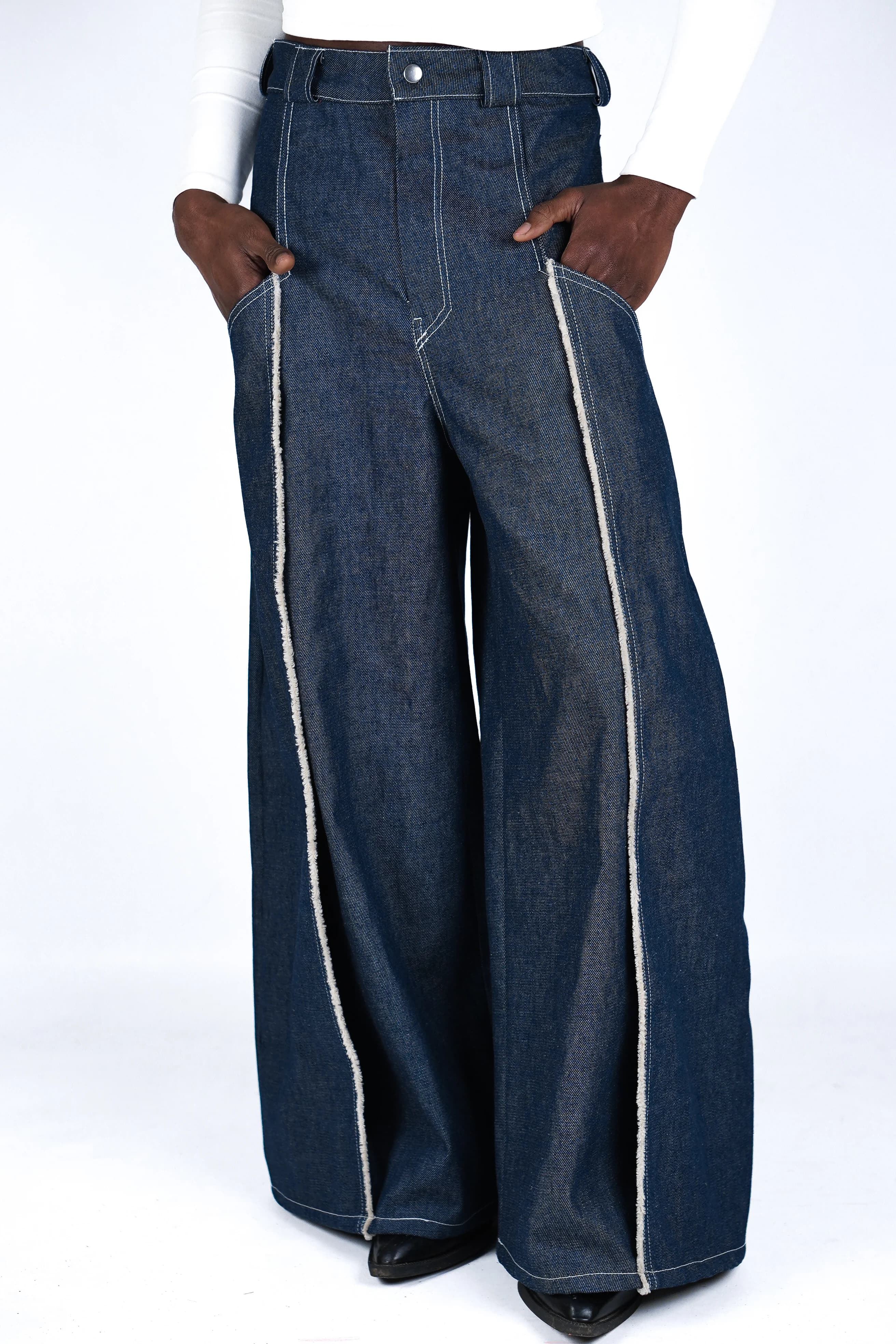 Jean Blue – Vue avant